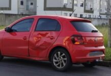 Canoas: acidente entre carro e moto é registrado em avenida