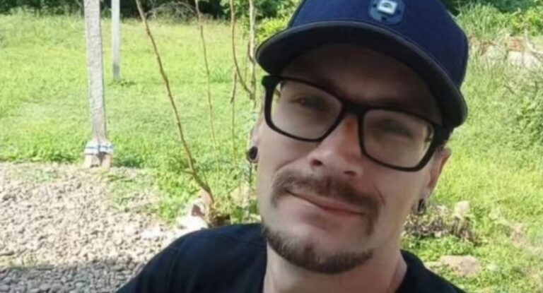 Homem morre após levar bolada durante partida de futebol