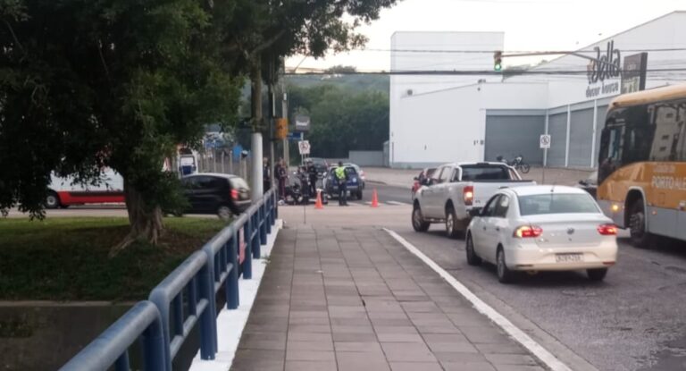 Dois acidentes com morte ocorrem em menos de uma hora em Porto Alegre