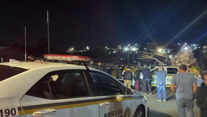 adolescente morre atropelado ônibus