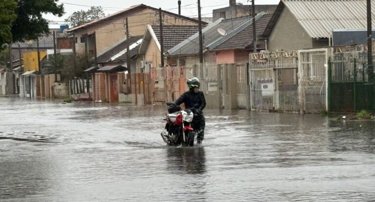 Defesa Civil emite novo alerta de 'chuva persistente' no RS