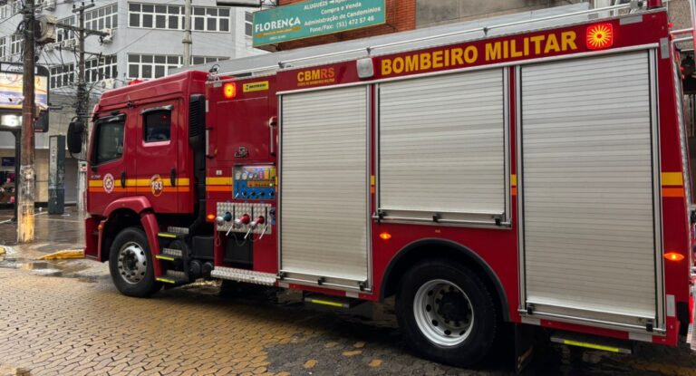 Ocorrência em loja no Calçadão de Canoas mobiliza bombeiros