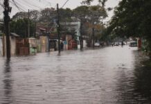 chuva Canoas
