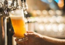 funcionário empresa cerveja