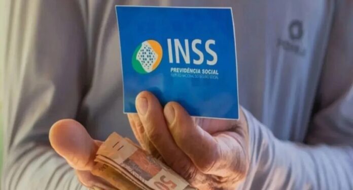 Beneficiários do INSS receberão “14º salário” extra; Saiba quando