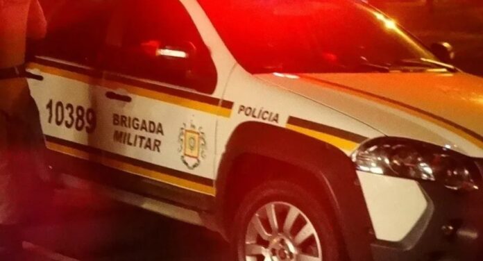 Homem é encontrado morto dentro de carro