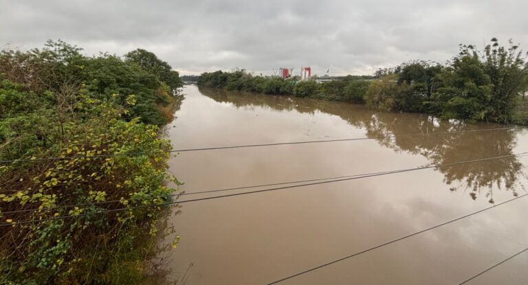 Veja como está o nível do rio Gravataí em Canoas