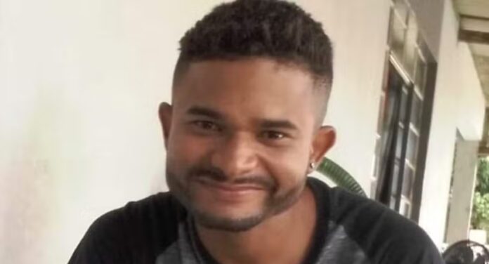 Sobrinho mata tia e arranca coração
