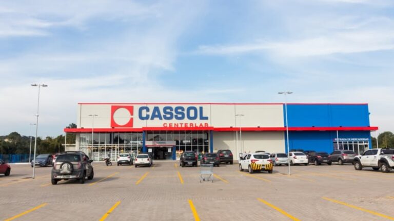 Na foto, mostra a Cassol que vai fechar