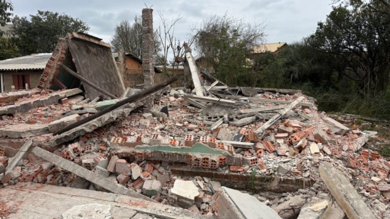 Na foto, o homem que morreu na ocorrência do desabamento da obra em Canoas