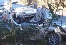 Na foto, o carro da advogada gaúcha que morreu no acidente