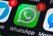 Whatsapp app em um celular