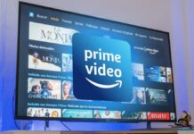 Foto mostra TV com aplicativo da Amazon Prime Video