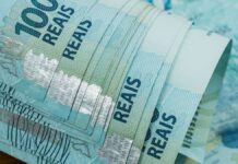 dinheiro representadno aumento do salário mínimo