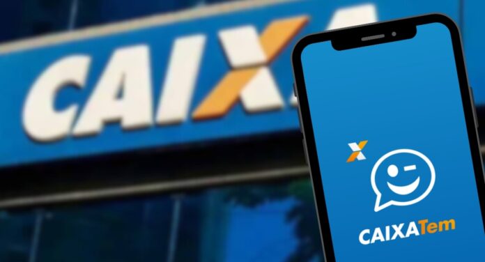 foto mostra celular com aplicativo do caixa tem