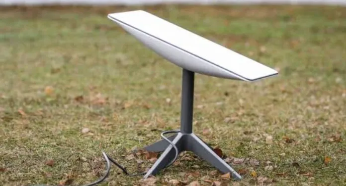 Antena da Starlink instalada