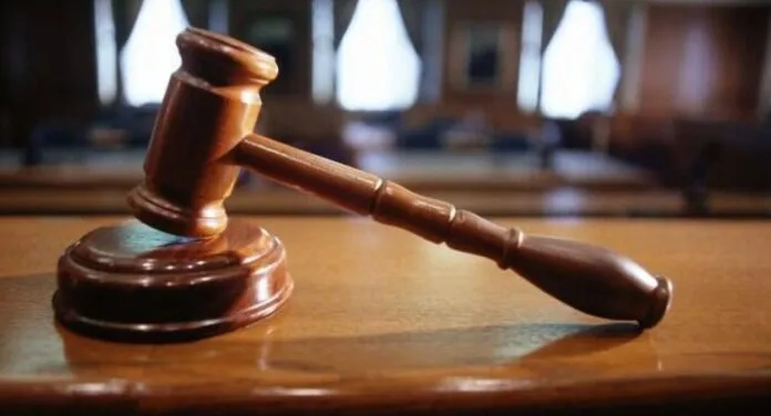 na foto, decisão da justiça em condenar empresa de Canoas