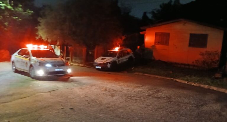 na foto, ocorrência envolvendo homem em Canoas