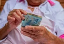 foto mostra beneficiário do INSS