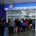 Descontos na aposentadoria 2026 seguem gerando debate e motivam manifestação marcada no RS