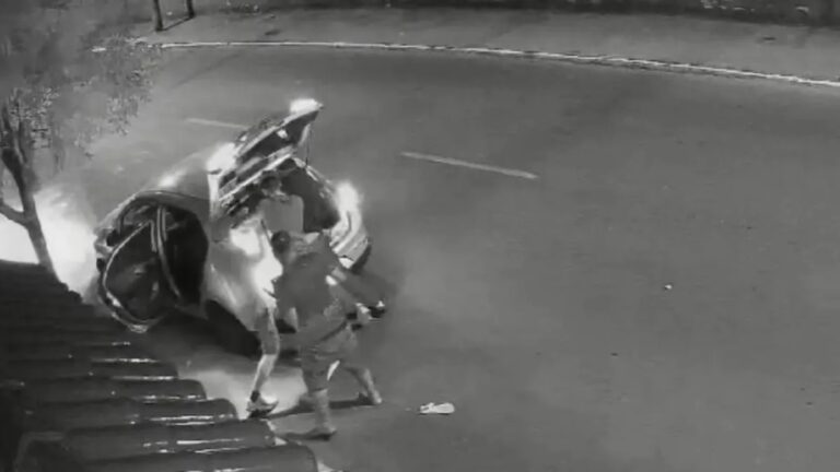 na foto, jovem militar Canoas