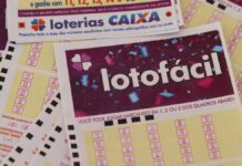 na foto, o bilhete do concurso 3434 da Lotofácil