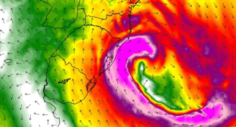 na foto, metsul alerta para ciclone extratropical