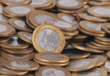 Imagem de moedas de R$1 real