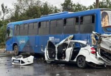 na foto, carro de motorista morto em Canoas