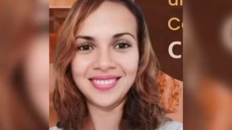 Na foto, a mulher que morreu de desnutrição