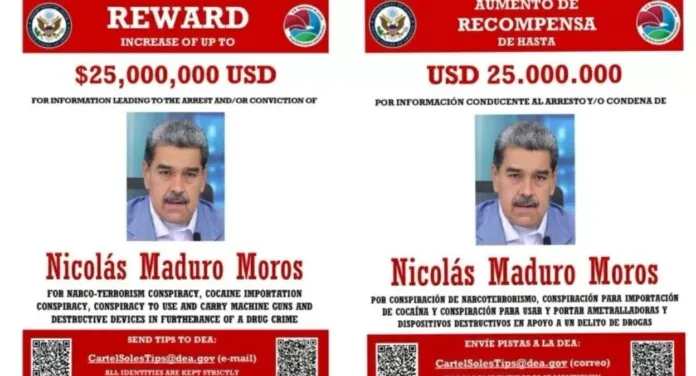 na foto, cartaz de recompensa de nicolás maduro