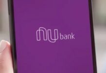 Foto mostra aplicativo do Nubank