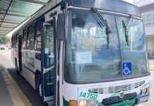 na foto, o ônibus que faz o trajeto entre Canoas e Nova Santa Rita