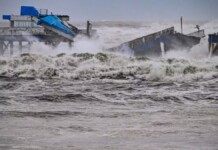 Na foto, a plataforma de Atlântida que foi destruída