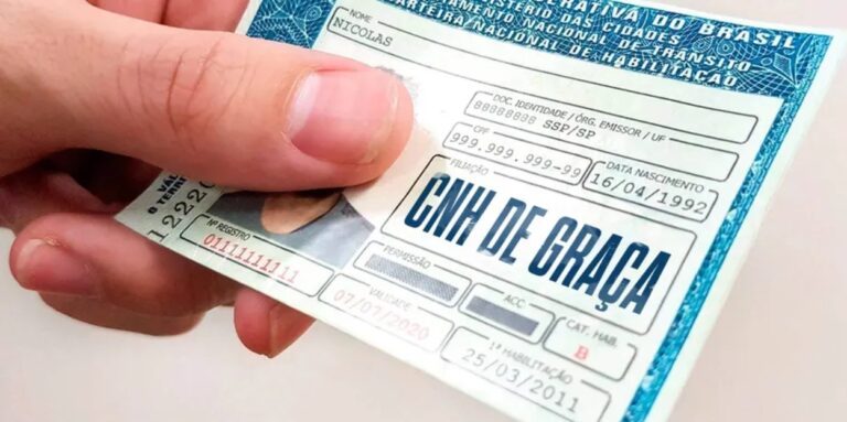 Carteira de Motorista CNH RS confecionada de graça