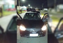 Na foto, o carro do gaúcho que foi morto a tiros