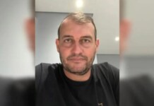 Na foto, o motociclista que morreu
