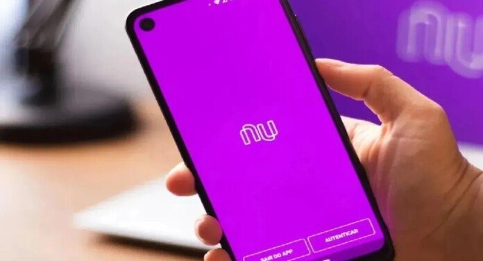 Na foto o aplicativo do Nubank