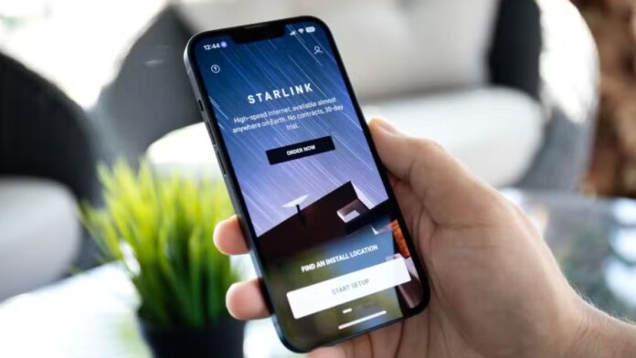 Na foto, o Starlink para celulares