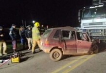 Motorista morre em grave acidente com caminhão