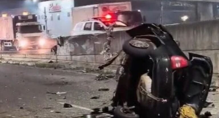 na foto, acidente São Leopoldo