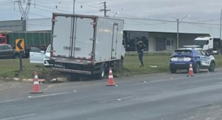 na foto, acidente na BR-386 em Nova Santa Rita