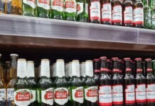 na foto, atacado cerveja promoção