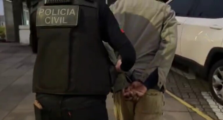 imagem do avô preso em canoas pela polícia civil