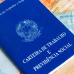 Você sabia disso? Férias podem ser divididas no Brasil e muita gente ainda não entende como funciona, diz legislação Férias fracionadas podem ser divididas em até três períodos no Brasil, conforme a CLT