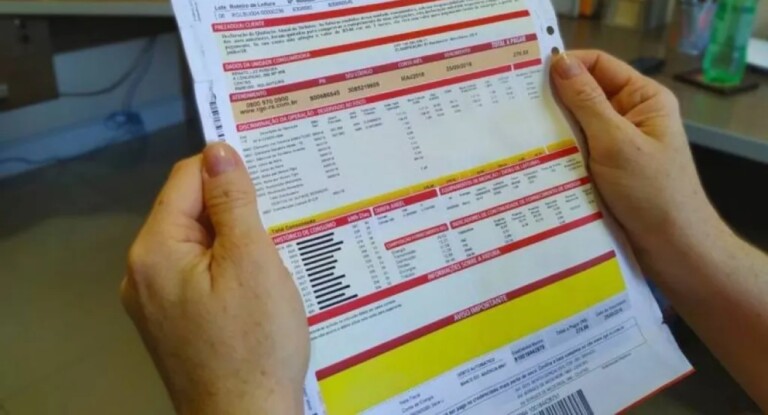 foto de uma conta de luz; É possível realizar empréstimo através da fatura?