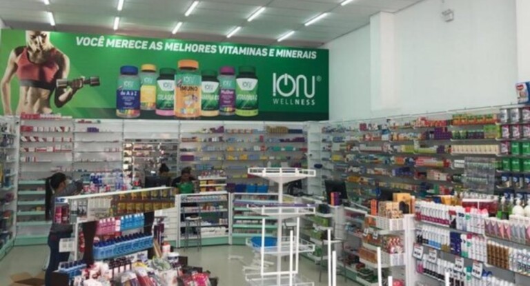 foto de uma das lojas da famosa rede de farmácias