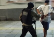 Na foto, o filho que foi preso por matar a mãe em Porto Alegre