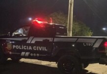 A Polícia Civil na ocorrência do homem preso em Alvorada