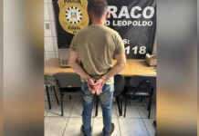 Na foto, o motorista de aplicativo preso